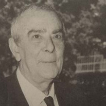 Fallecimiento del profesor Luis Gil Fernández (1927-2021)