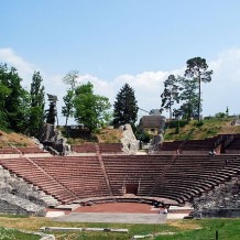 Campaña de firmas en defensa del Griego en centros de Secundaria en Suiza